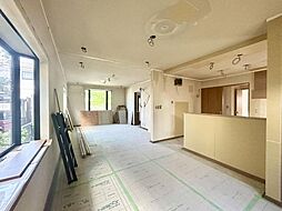 丸亀市川西町南甲27-13