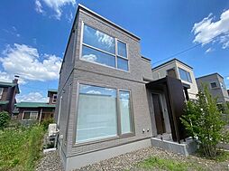 西12条北6丁目 築浅戸建
