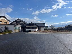 大山町末長　7SLDK