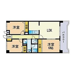 ファミール忠四郎 103