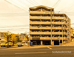 福岡市中央区六本松３丁目