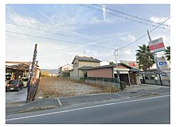 国道24号線沿い　更地