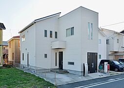 藤沢市葛原バイクガレージ付中古注文住宅