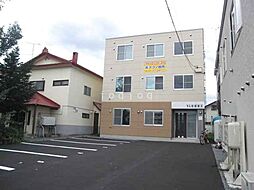 Ｙ’Ｓ　ＣＵＢＥ 302