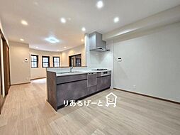 長堂2丁目　中古一戸建て