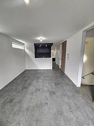 衣摺4丁目　新築一戸建て