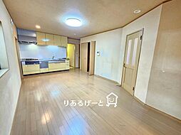 鶴野4丁目　中古一戸建て