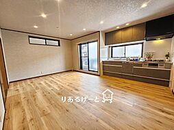 藤田町2丁目 中古一戸建て