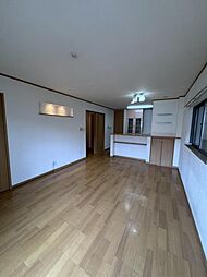 布市町2丁目　中古一戸建て