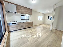 内代町1丁目　中古一戸建て