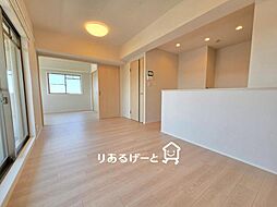 ユニ・アルス新大阪ＷＥＳＴ