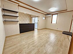 吉松2丁目　中古一戸建て