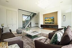 一宮市今伊勢町馬寄字上高見〜リフォーム×シャッター車庫付き〜