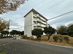 鶴川2丁目団地　15−2号棟