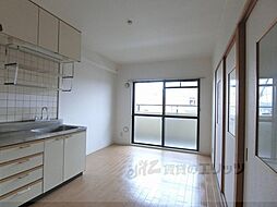 西村マンション 207