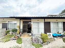 直方市大字感田の一戸建て