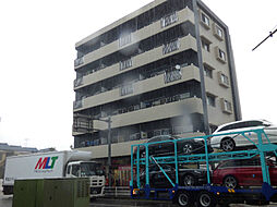 ファミール・コヌマ 201