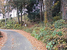 八王子市・2476m2（749坪）資材置場・倉庫