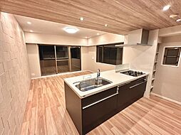 レクセルヒルズ中落合見晴坂 2階