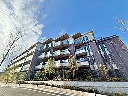 アトラスシティ千歳烏山グランスイート 杜の棟