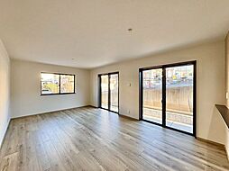 鶴見区下末吉6丁目　新築戸建