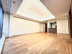 プラウド六本木