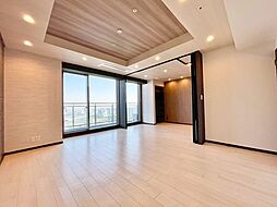 W Comfort Towers EAST