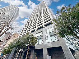 コンシェリア西新宿 TOWERS