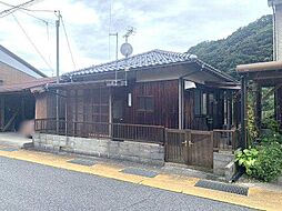 日野郡日野町黒坂　中古住宅　400万円