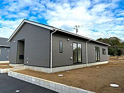 鹿嶋市粟生３号棟（平屋・広々洗面所・敷地１００坪超）