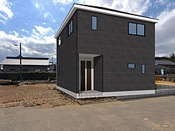 長塚町1号棟（現地販売会社・角地・駅11分）