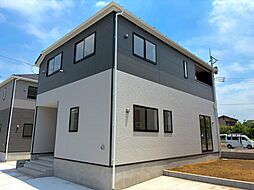 成田市中台１０号棟（近隣施設充実・和室５帖・サンルーム）