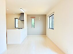 三郷市彦糸1丁目　中古戸建