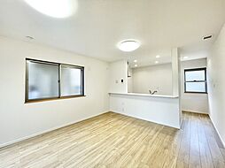 草加市北谷二丁目　中古戸建