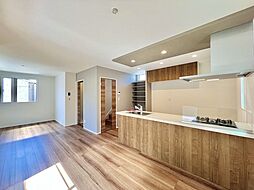 草加市谷塚上町 全1棟