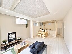 草加市新栄1丁目　全1棟