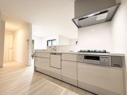 越谷市弥栄町5期　全1棟