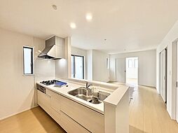 春日部市備後西2丁目1086番 全1棟