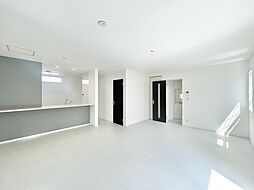 草加市西町　中古戸建