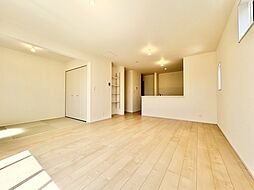 越谷市弥十郎3期　全1棟