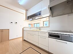 越谷市相模町6丁目　中古戸建