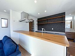 高浜市論地町7　11号棟