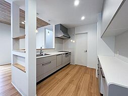 知立市新林町3　2号棟