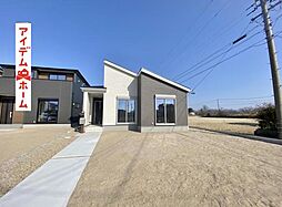 西尾市一色町一色未荒子　2号棟