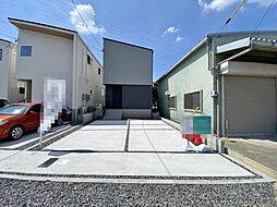岡崎市宇頭町字的場 A棟