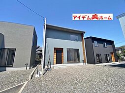 西尾市一色町治明新切　B棟