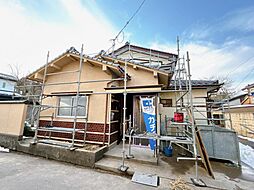 高岡市内免2丁目　戸建て