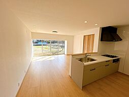 射水市緑町　戸建て