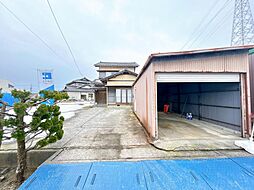 高岡市戸出町3丁目　戸建て