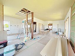 砺波市東石丸　戸建て